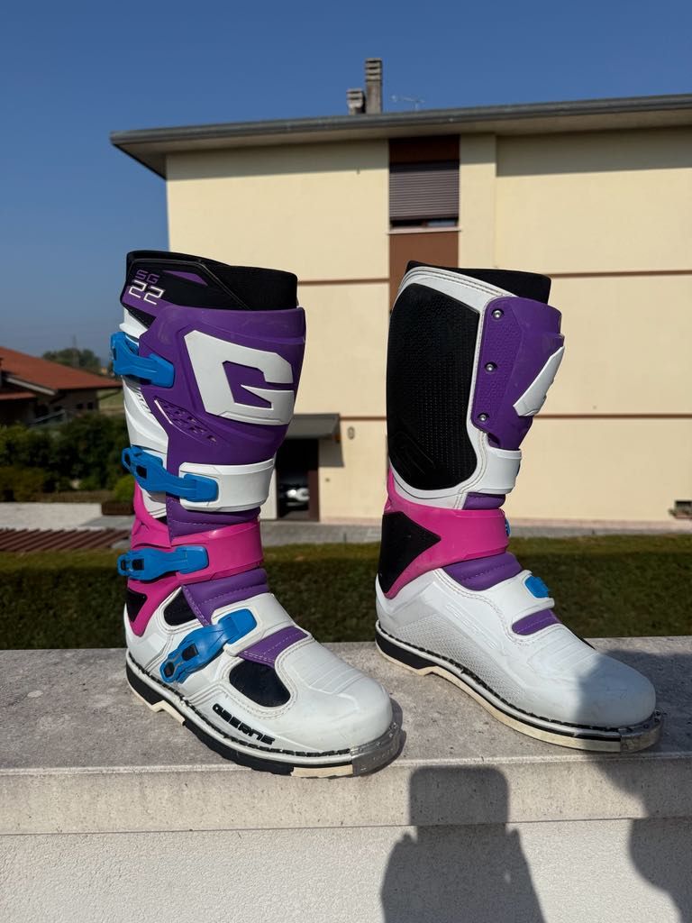 Gaerne sg22 tg44 LIMITED EDITION