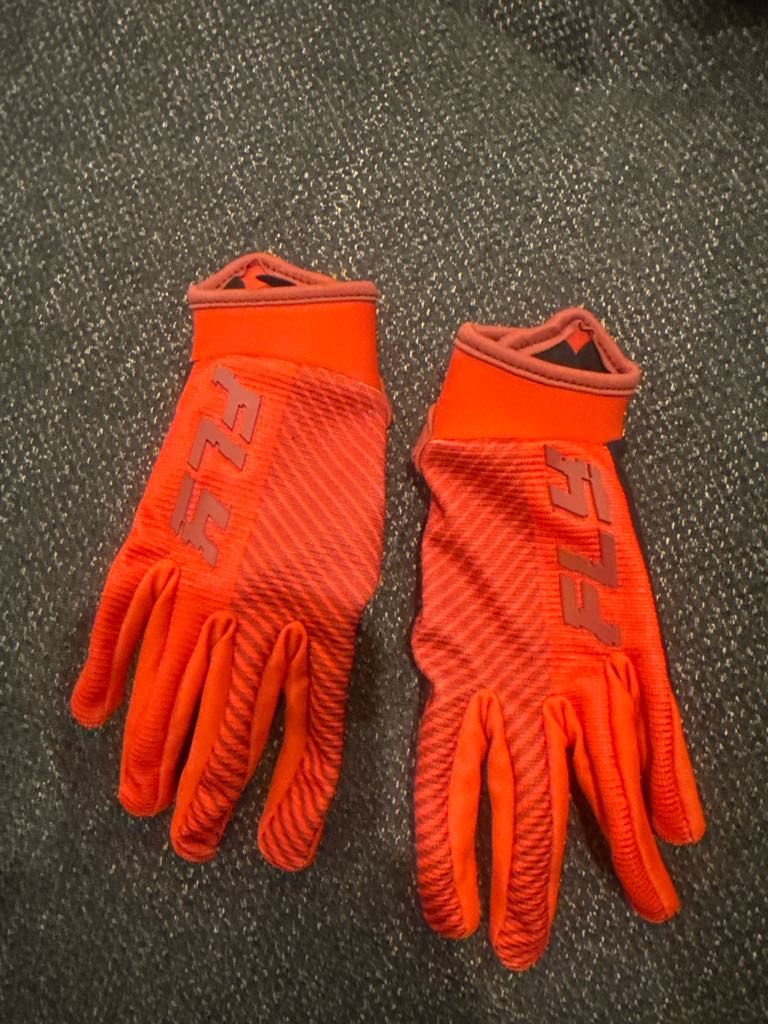 FLY KIDS GLOVES