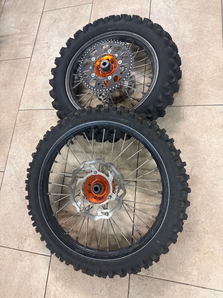 17’ and 14’ big wheels for sx65, tc65