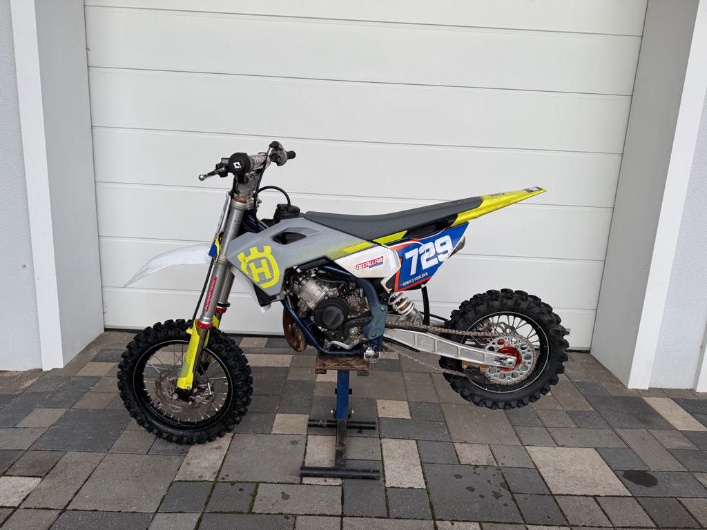 Husqvarna 65cc – Taller Rider Setup – Only 19 Hrs!