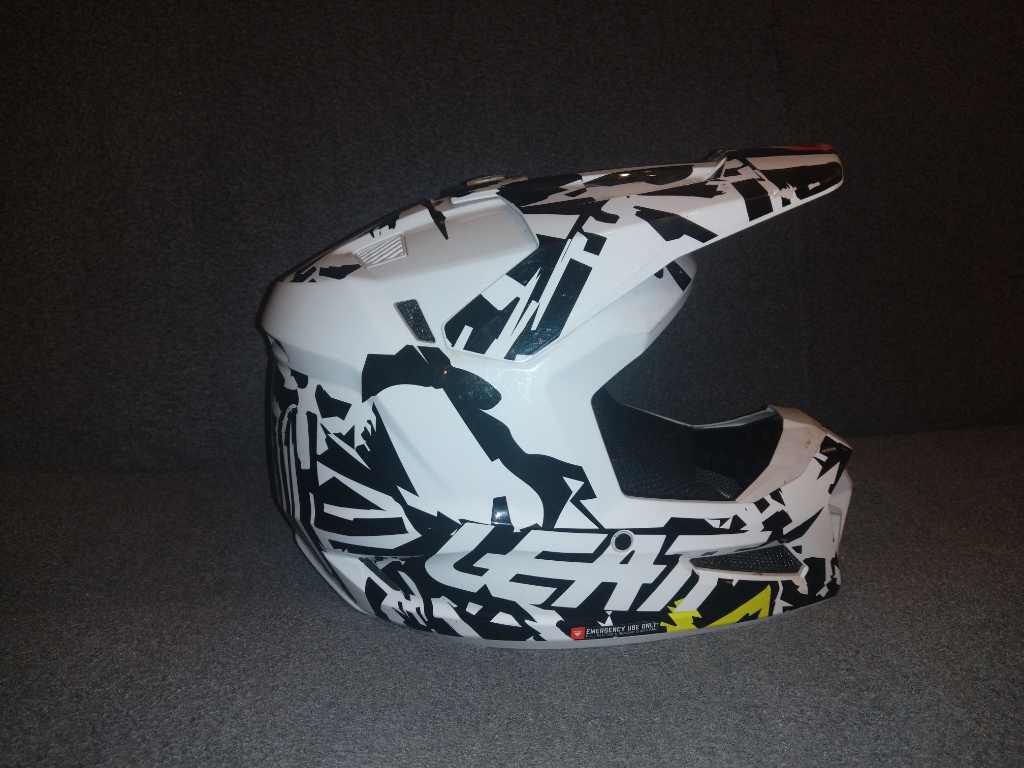 Leatt Junior Helmet